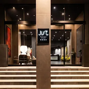 **** Hotel Just Włochy