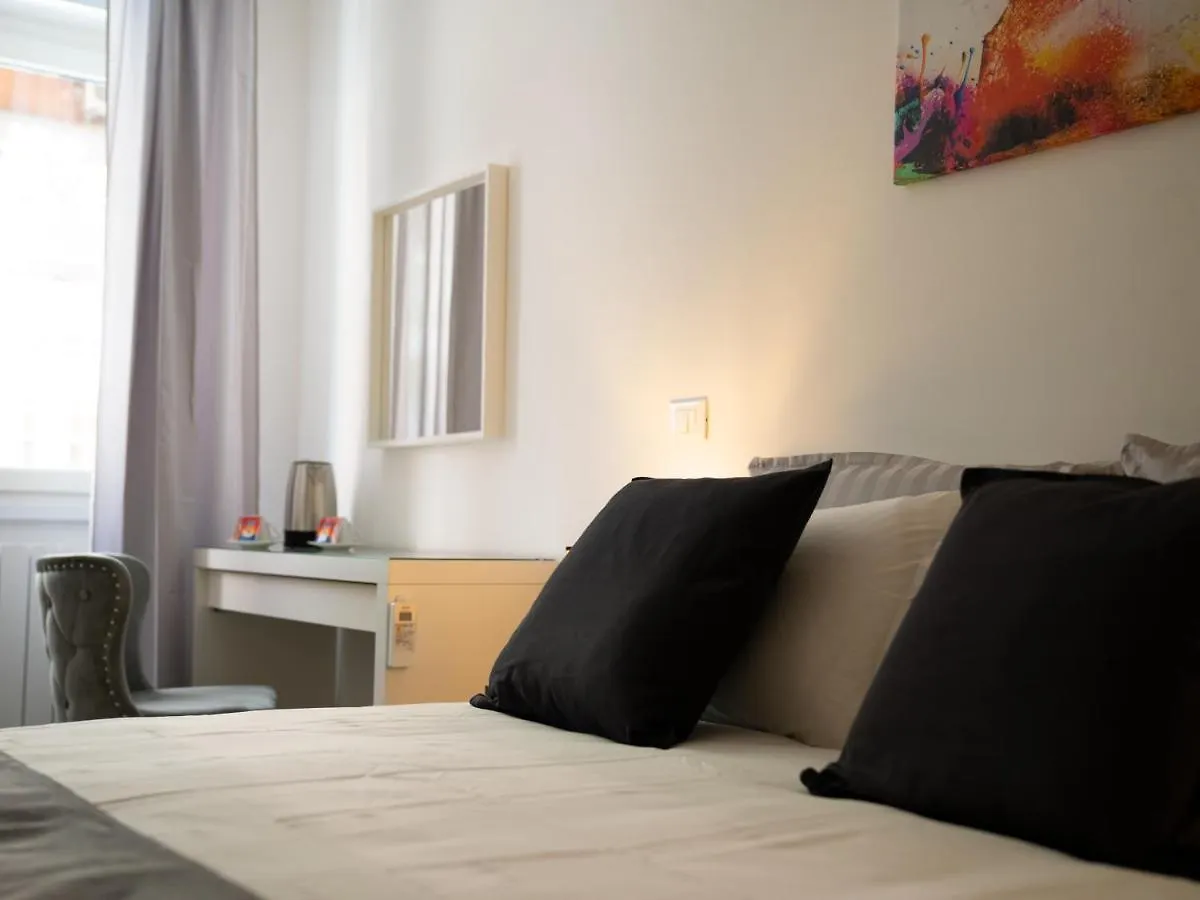 Anastasio Vatican Rooms G H Rome