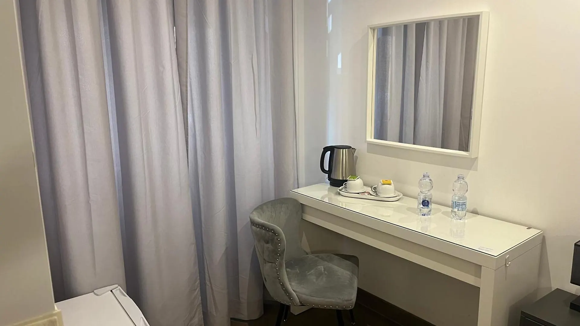 Anastasio Vatican Rooms G H Rome 0*,  Italy